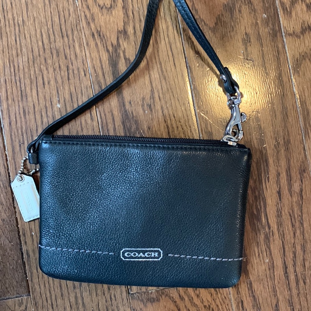 COACH Black Leather Wristlet with White Leather Coach Tag - Very Good Condition